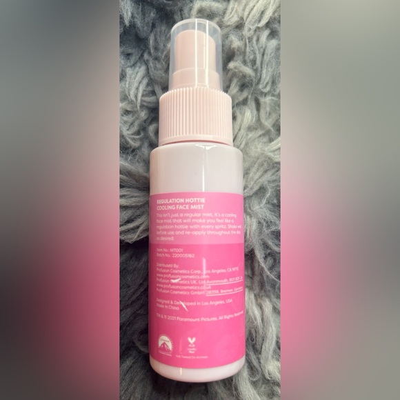 Profusion x Mean Girls Regulation Hottie Cooling Face Mist - Picture 4 of 5
